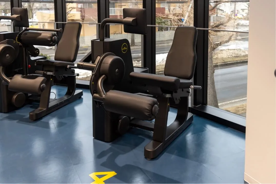 4 Leg Extension 4 Leg Extension